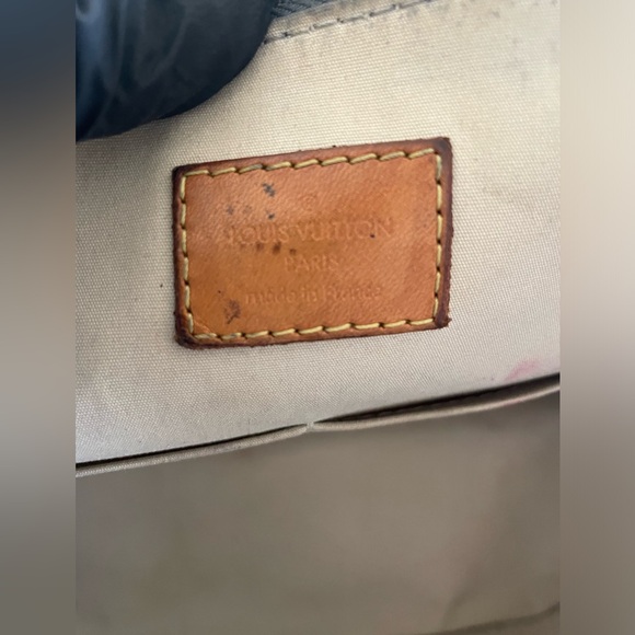 Louis Vuitton Alma bag - Picture 2 of 10